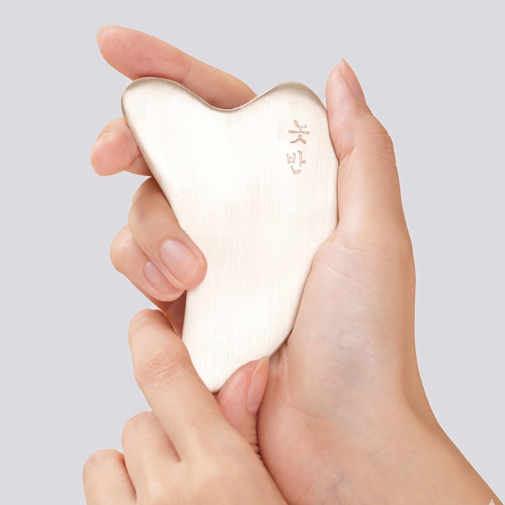 Bronze Heart Gua Sha